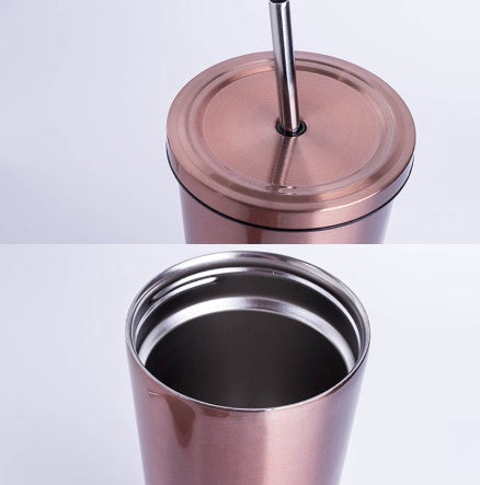 Gobelet en inox 500 ml avec couvercle et paille - Moderne et pratique