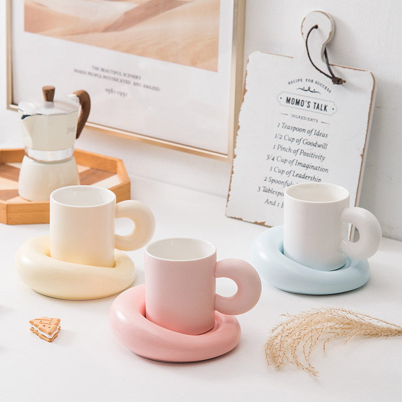 Set tasse et soucoupe en céramique - Design minimaliste