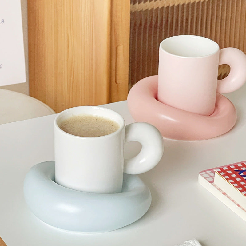 Set tasse et soucoupe en céramique - Design minimaliste