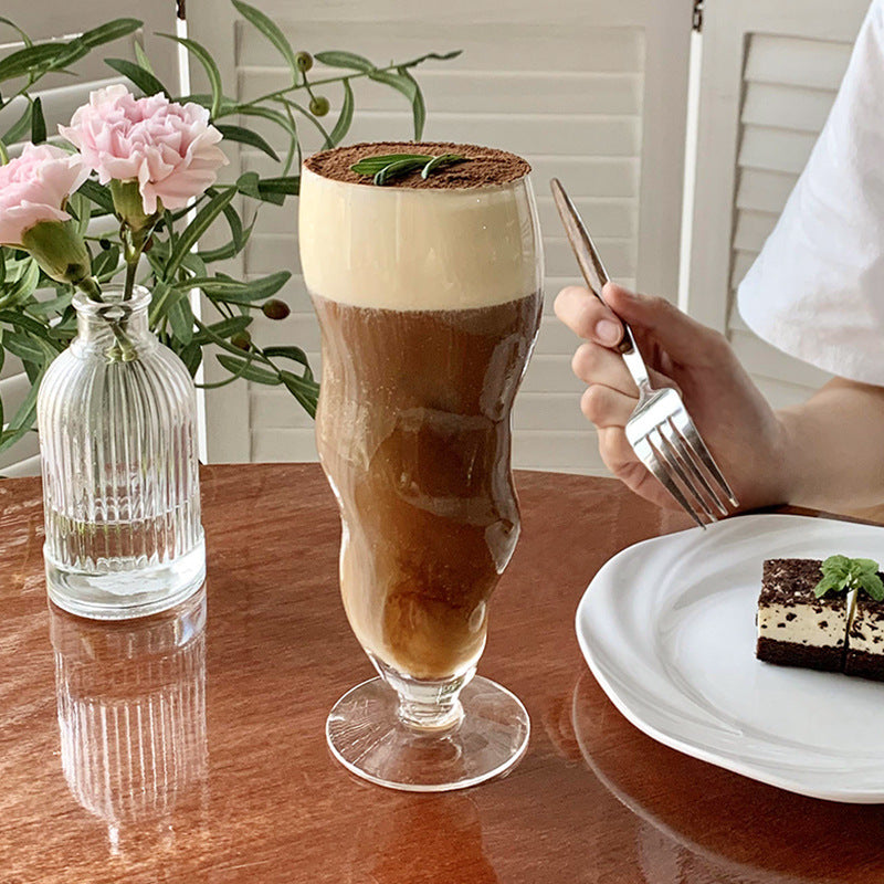 Verre transparent ondulé - Un service chic à la maison