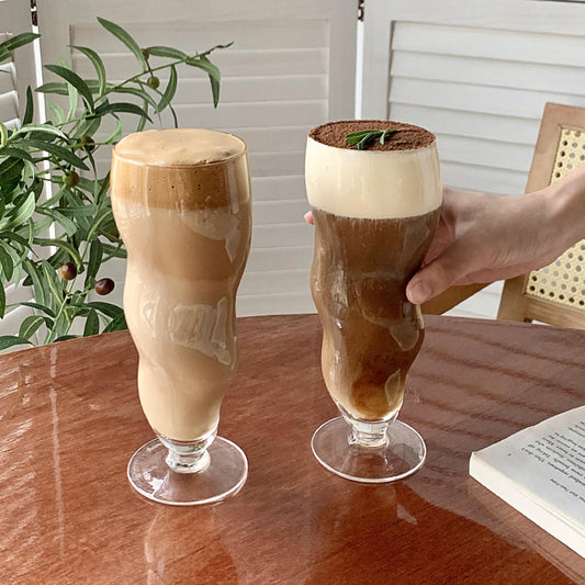 Verre transparent ondulé - Un service chic à la maison